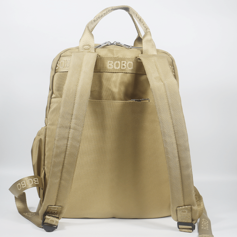 Sac à dos noir pour femme, format compact et design sobre – Image 6
